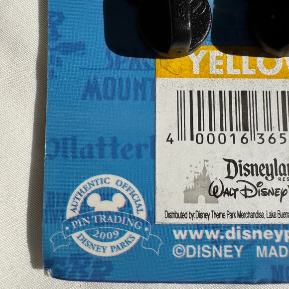 NWT Disneyland Celebrate the Mountains Big Thunder Mountain Chip & Dale Pin - Picture 9 of 12